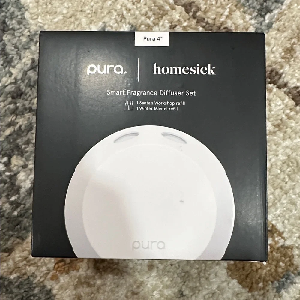 PURA 4 X HOMESICK Smart Fragrance Diffuser with Santa's Workshop & Winter Mantel